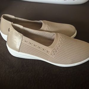 Jenn Ardor Lightweight Shoes! Size 9